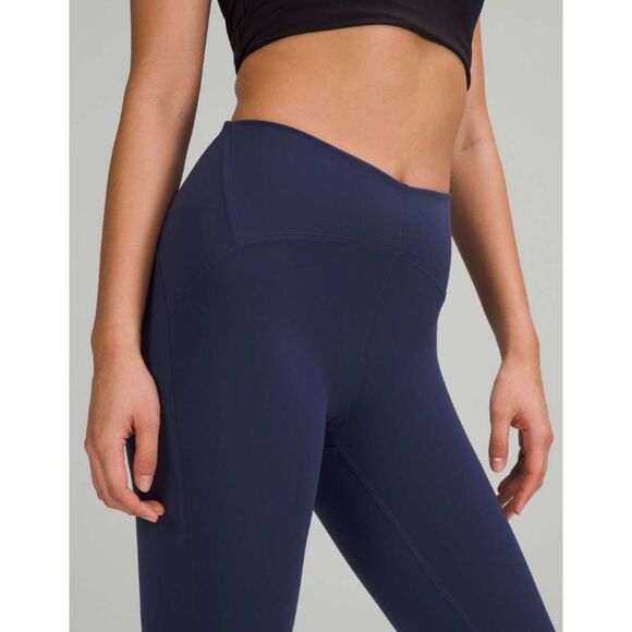 Lululemon Instill High-Rise Tight 25" in Night Sea Size 4 - Picture 2 of 10